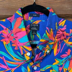 J. Crew Factory Men’s short-sleeve button down shirt